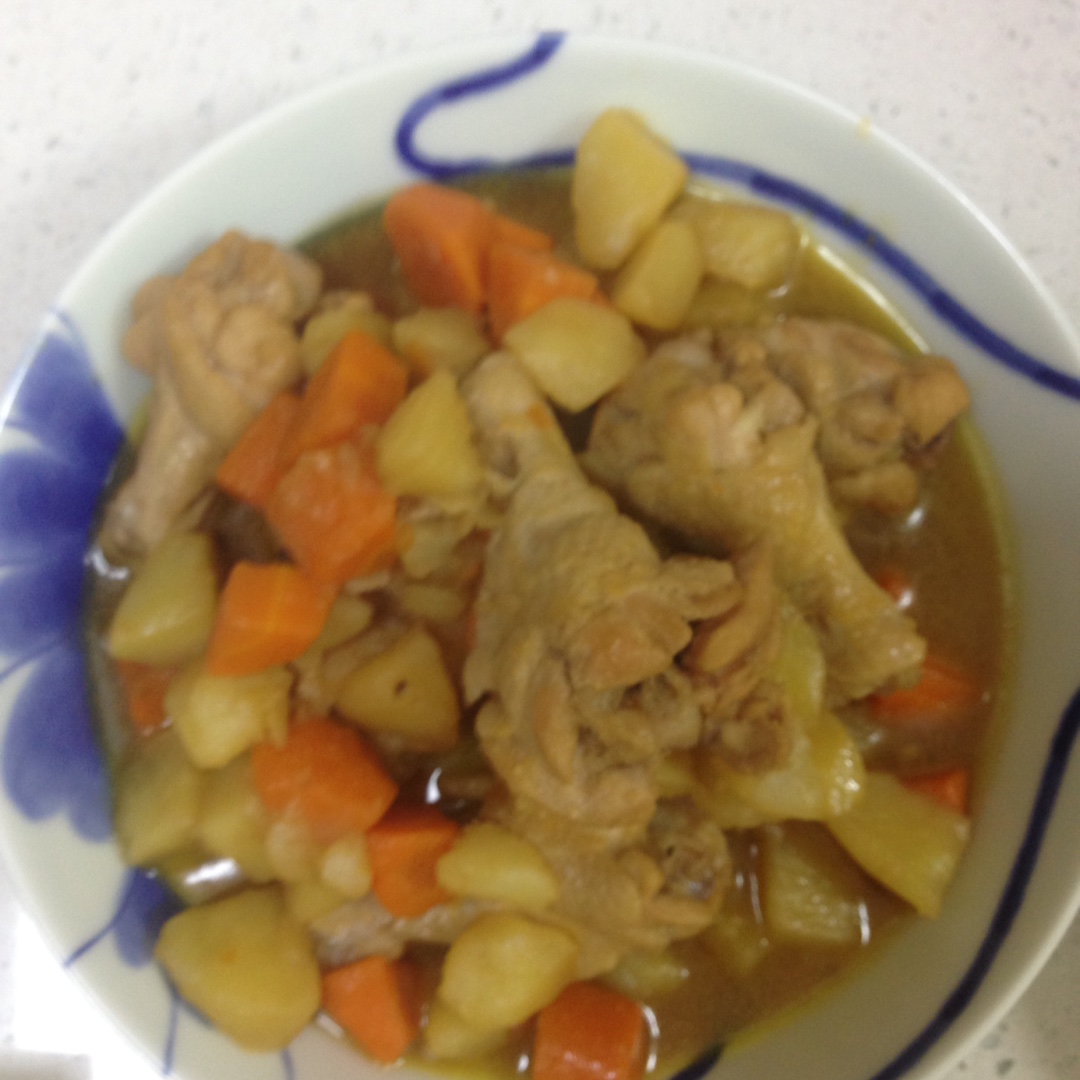 鸡腿炖土豆超级快手菜