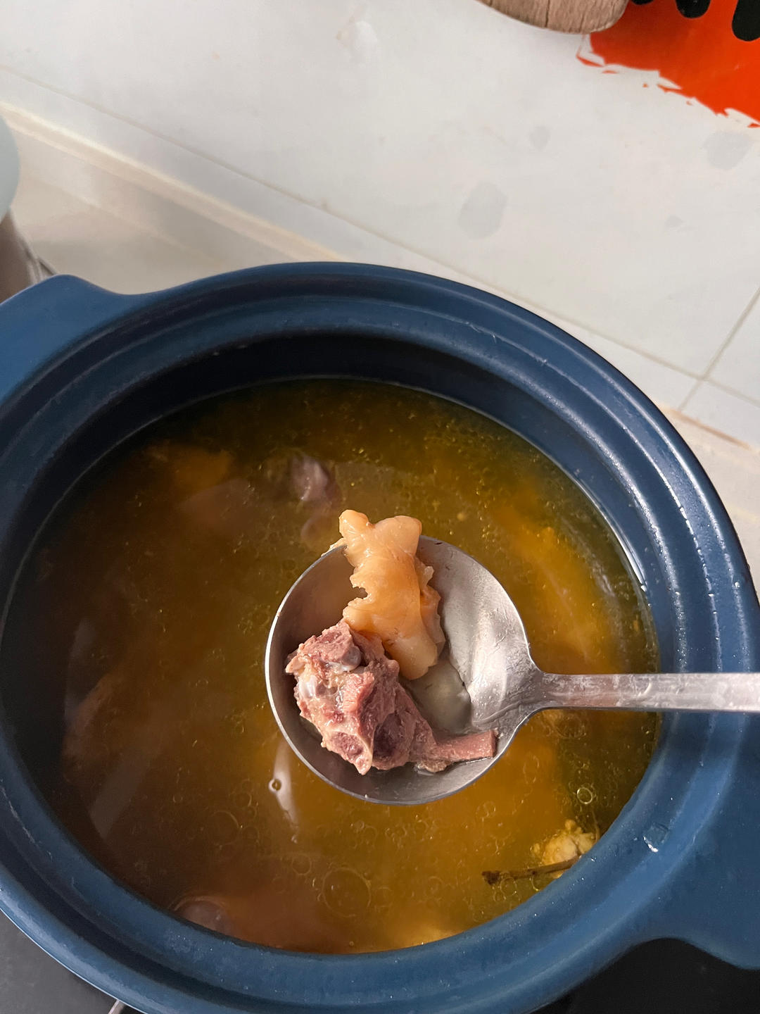 家庭版花胶鸡汤