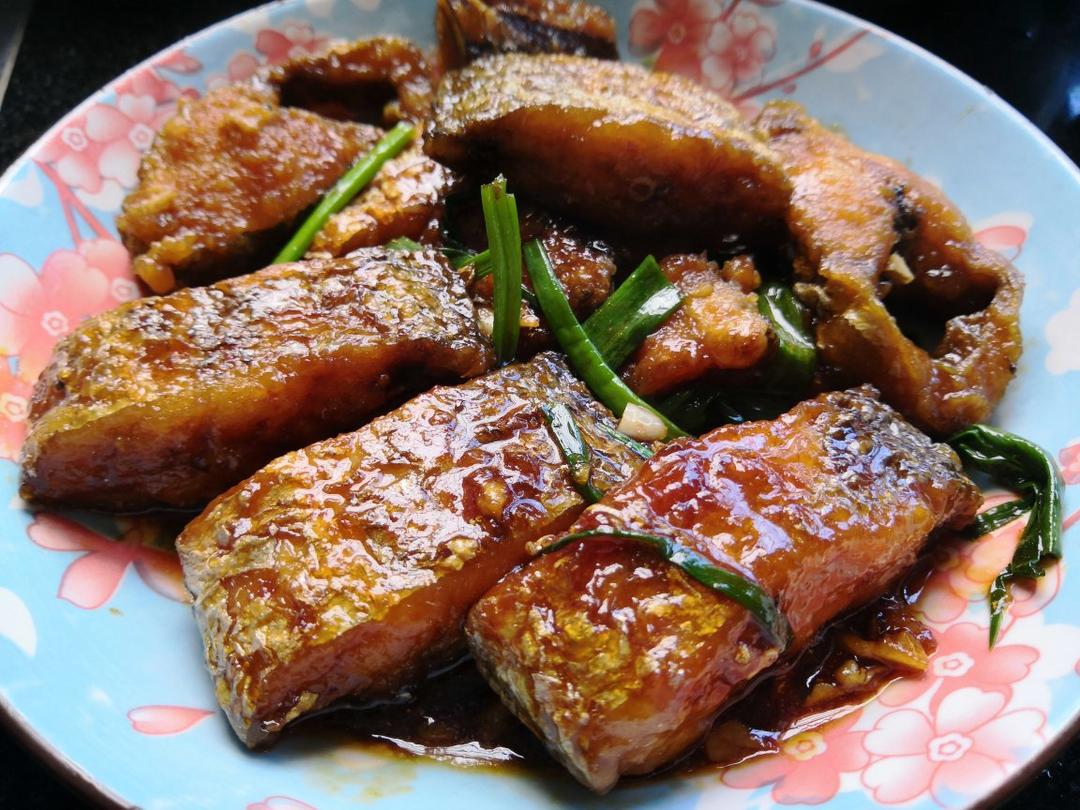 零失误的红烧带鱼，经典家常菜，吃了就忘不掉的味道
