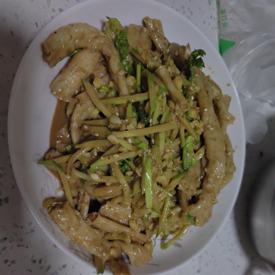 『凉』麻酱牛筋面