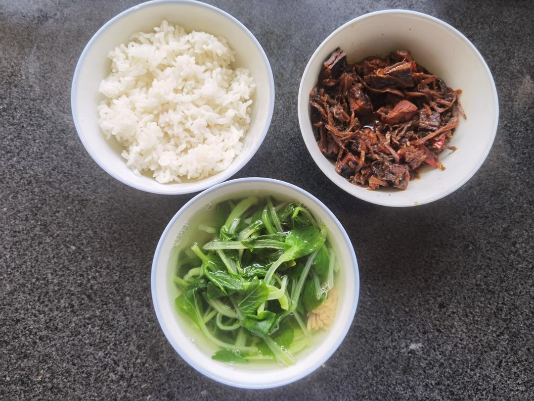 简单随意的小青菜汤/鸡毛菜汤