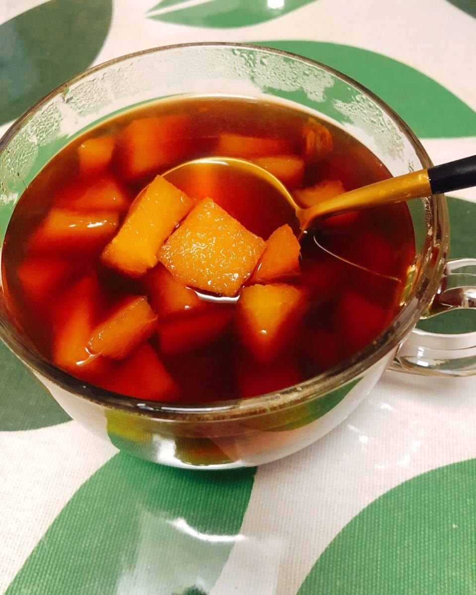 化痰止咳清热润肺的川贝罗汉果雪梨汤水