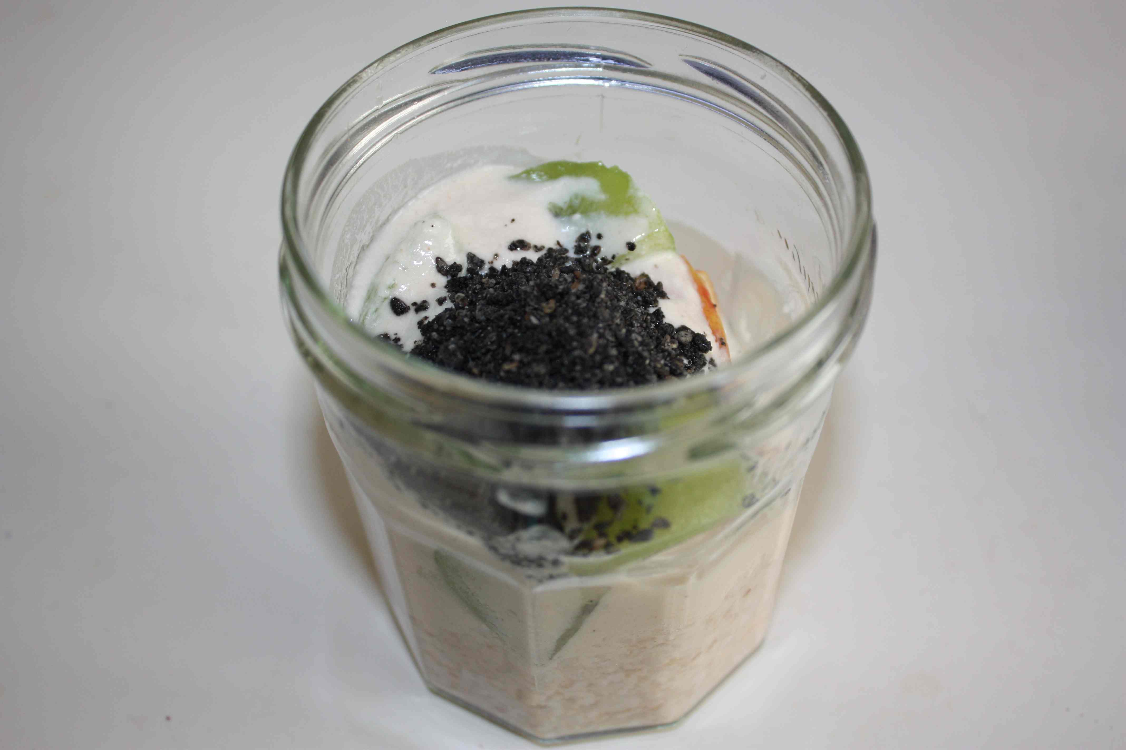 酸奶燕麦水果早餐粥