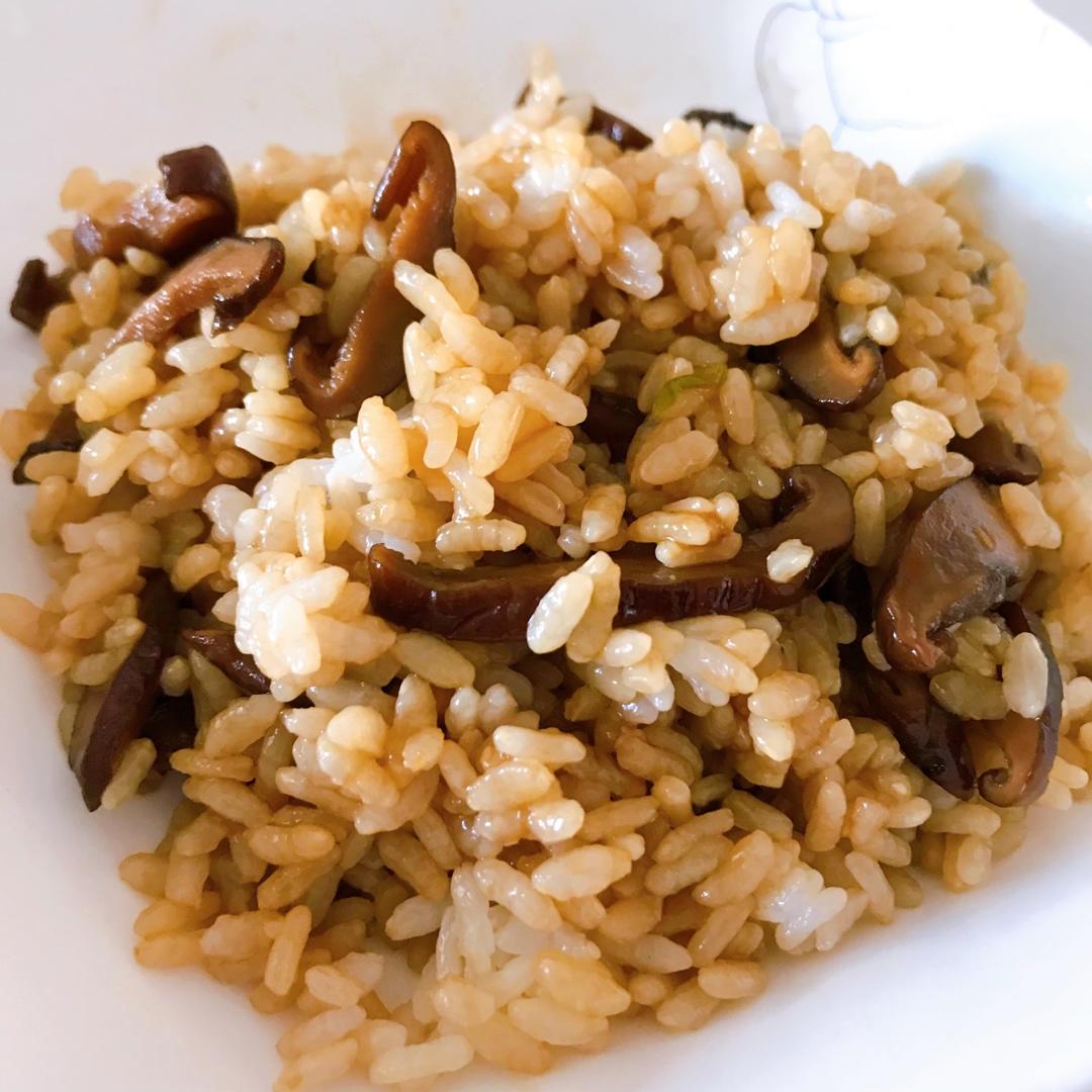 香菇油饭