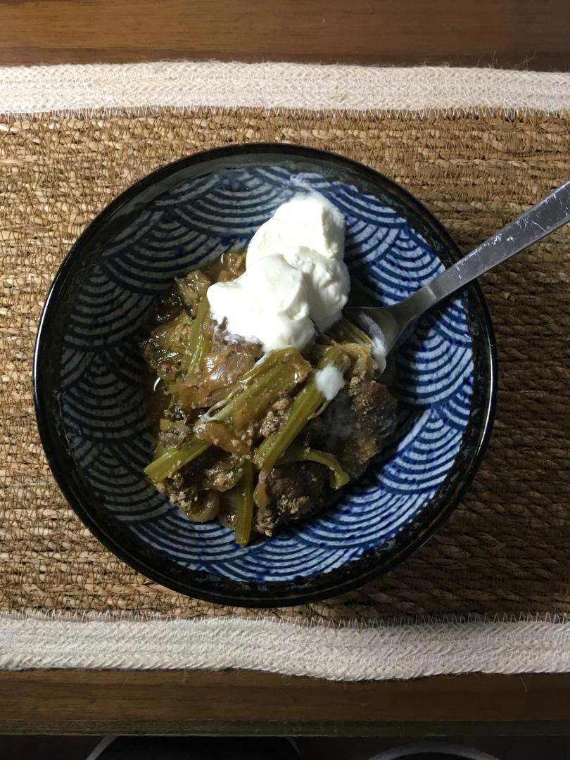 酸奶油芹菜炖牛肉🧅Creamy Beef Stew