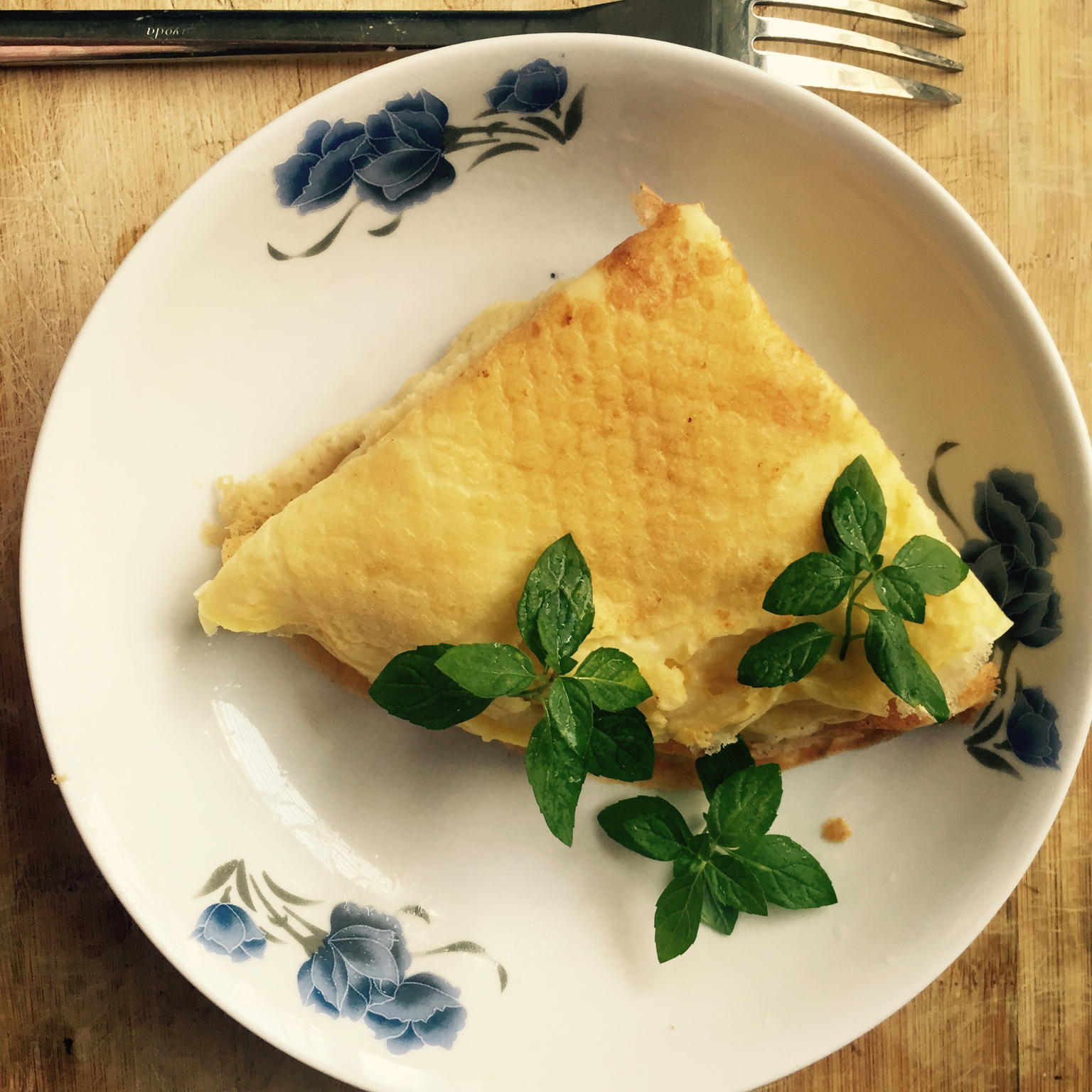 苏白自是爱清欢做的香蕉蛋奶饼