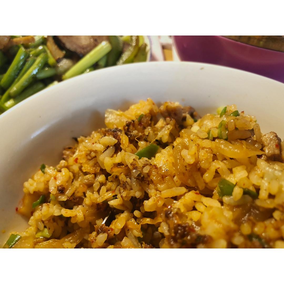 辣白菜炒饭