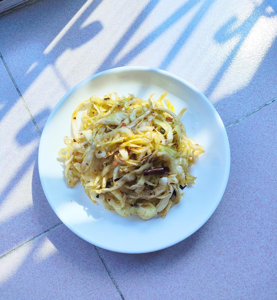 早餐店小菜，凉拌包菜，四川口味，味道超级棒