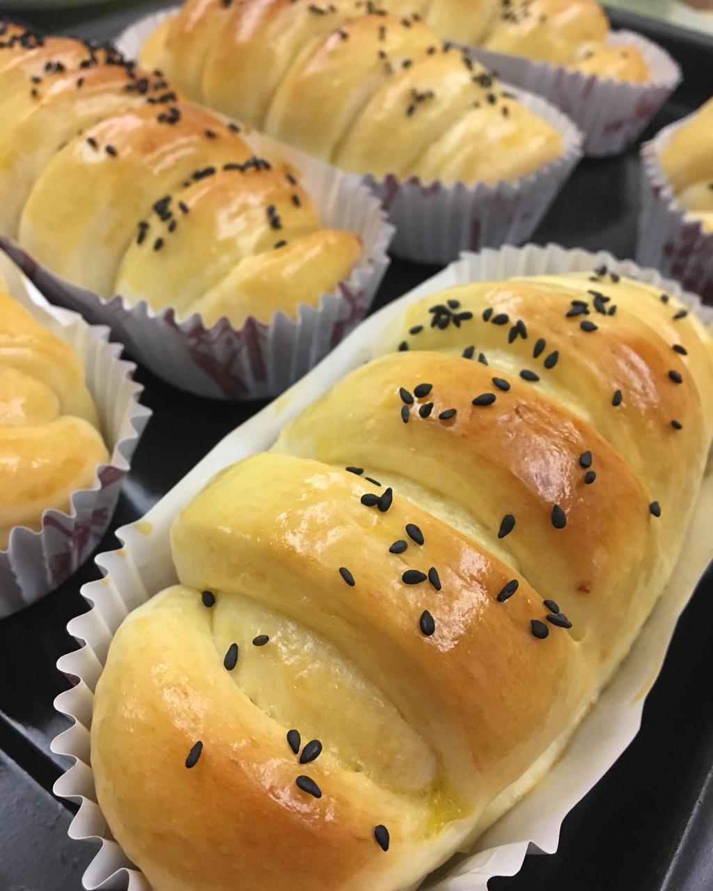 毛毛虫肉松面包