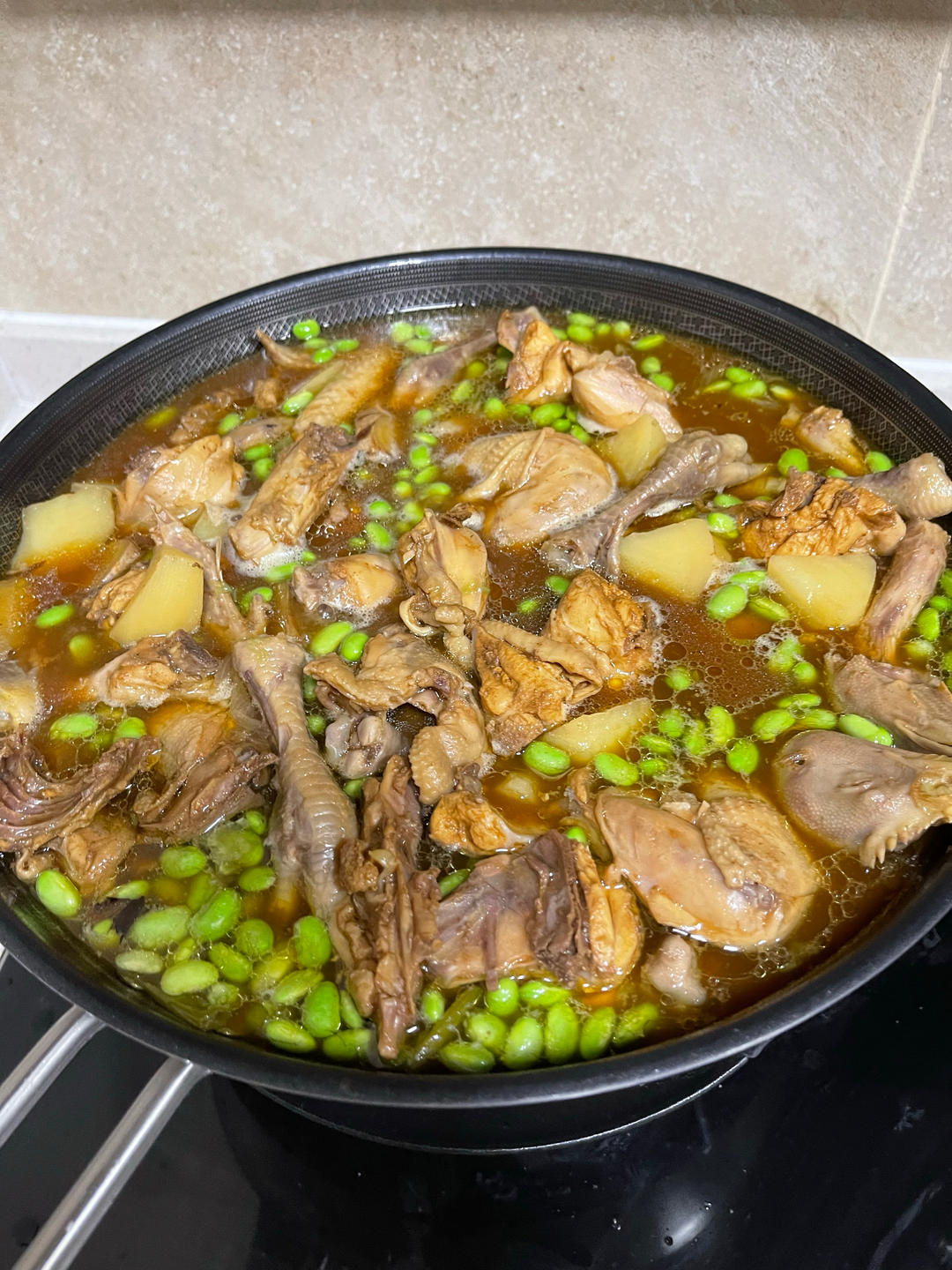 毛豆烧小公鸡