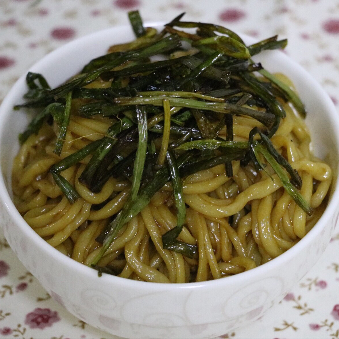 葱油拌面Spring Onion Noodles