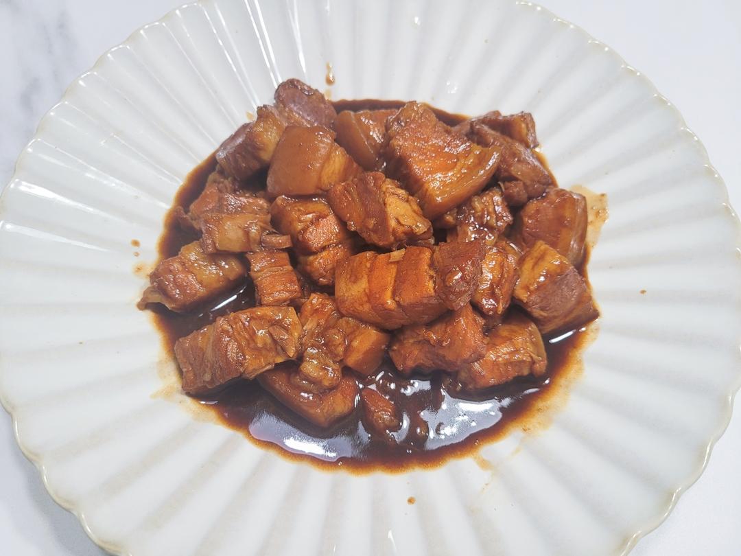 红烧肉元宝蛋