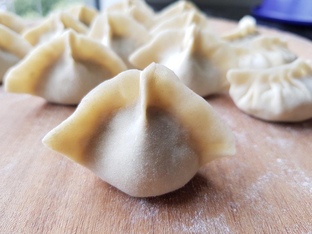 一团面做的大肚饺子包法后附视频胡萝卜牛肉馅儿