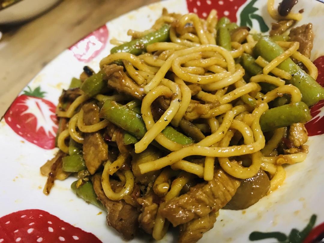 家庭版豆角焖面
