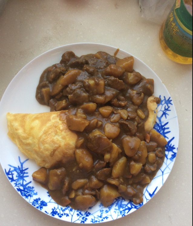 日式咖喱蛋包饭