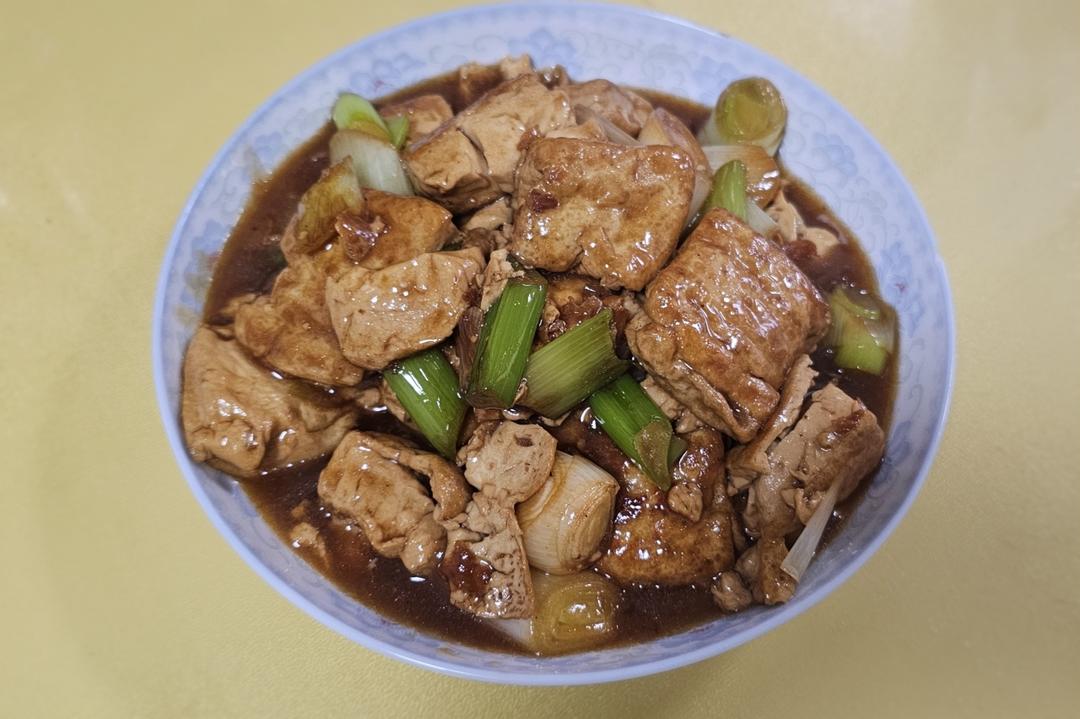 葱烧豆腐