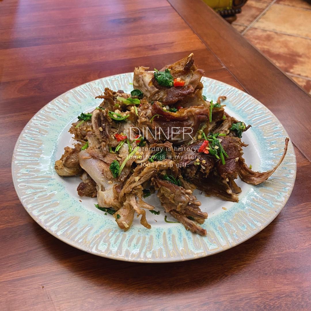 椒盐鸭架