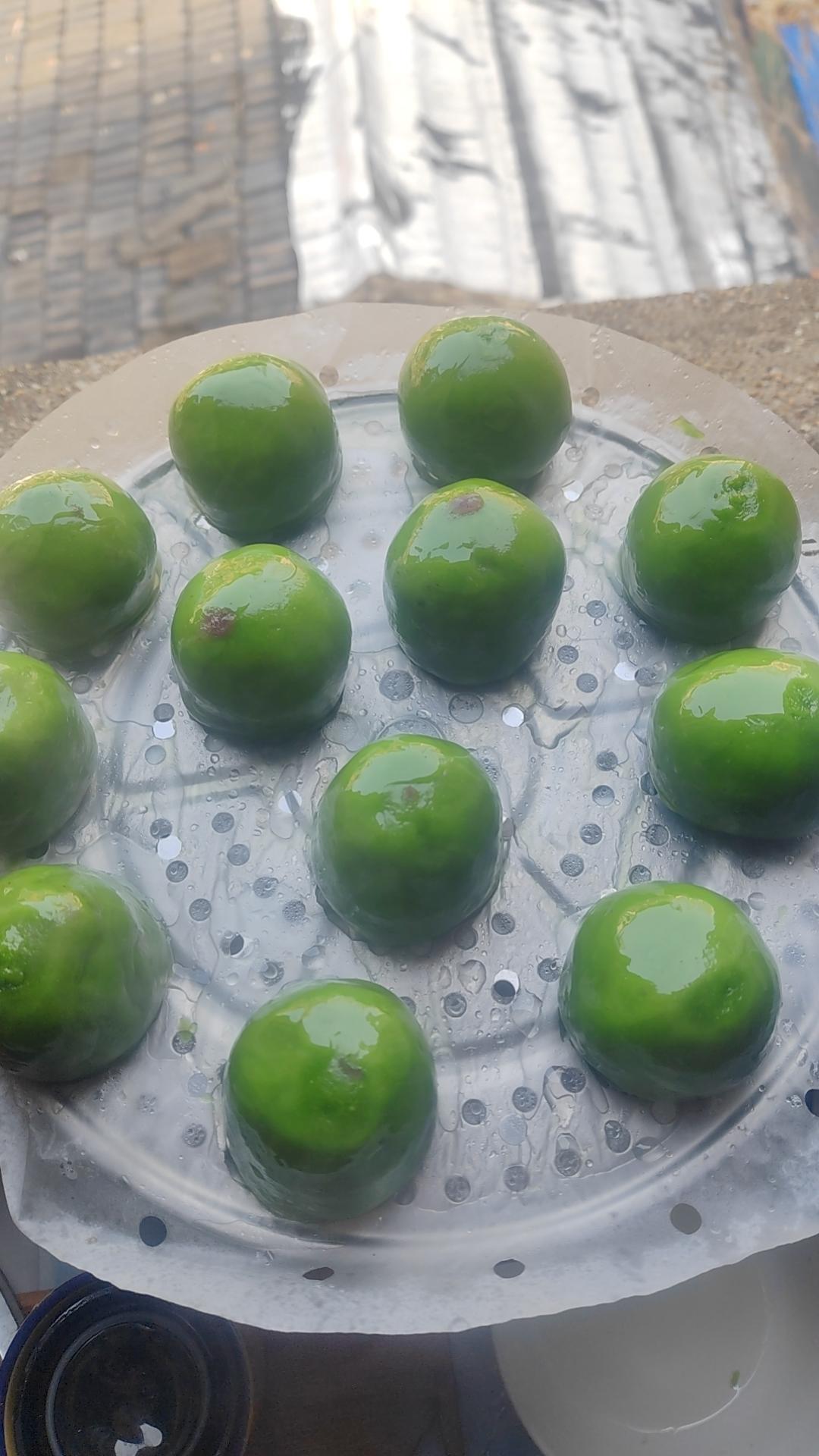 可甜可咸的麦青汁—网红青团