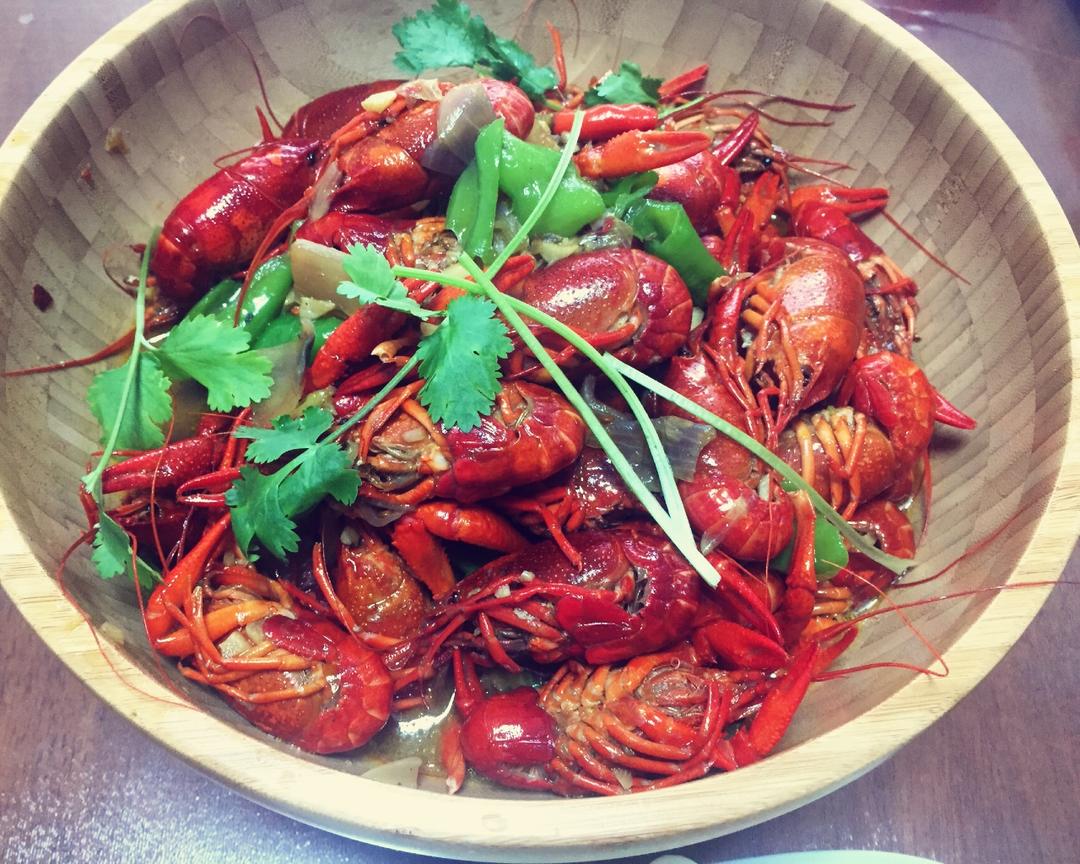 十三香小龙虾【曼食慢语】