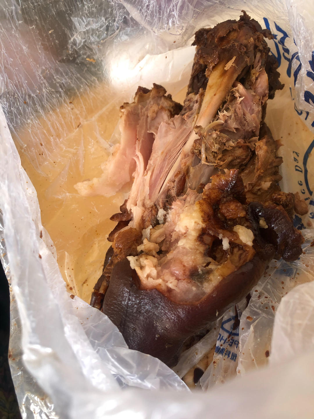 【红烧肘子】（家庭版卤蹄膀）
