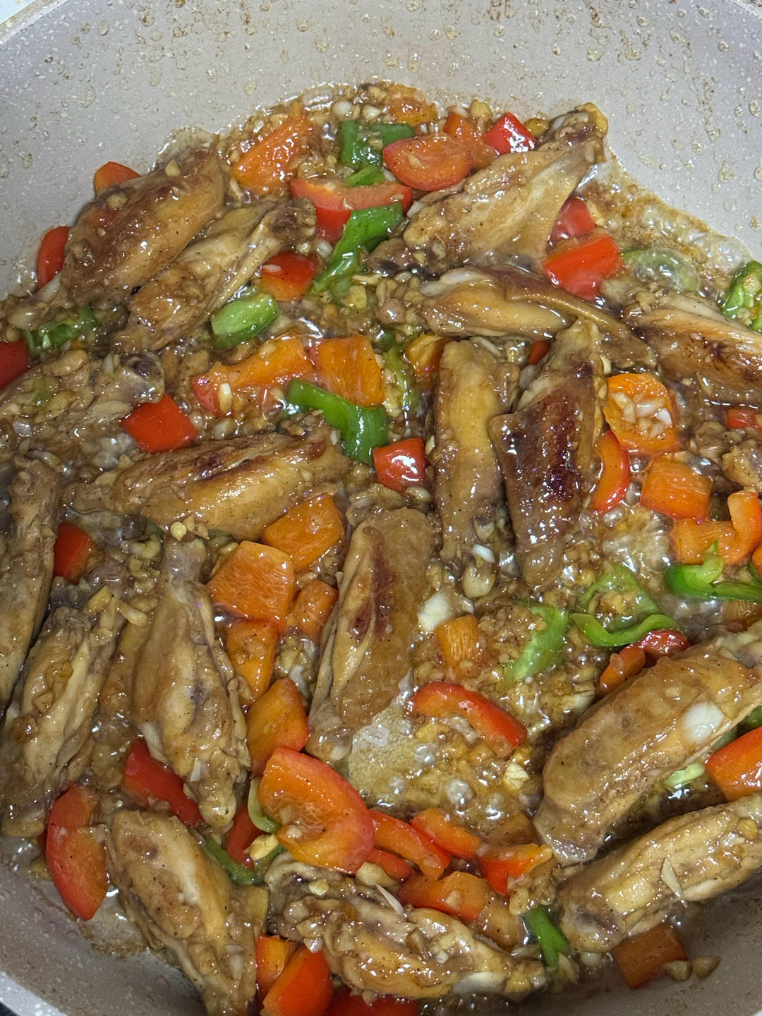 蒜香鸡翅，这才是鸡翅最好吃的做法