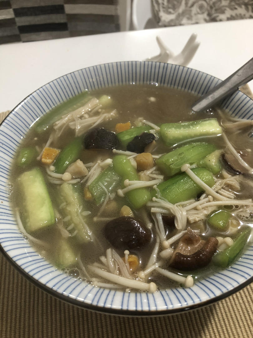 【清爽夏日】干贝丝瓜汤/煲（奶白汤汁）🥒