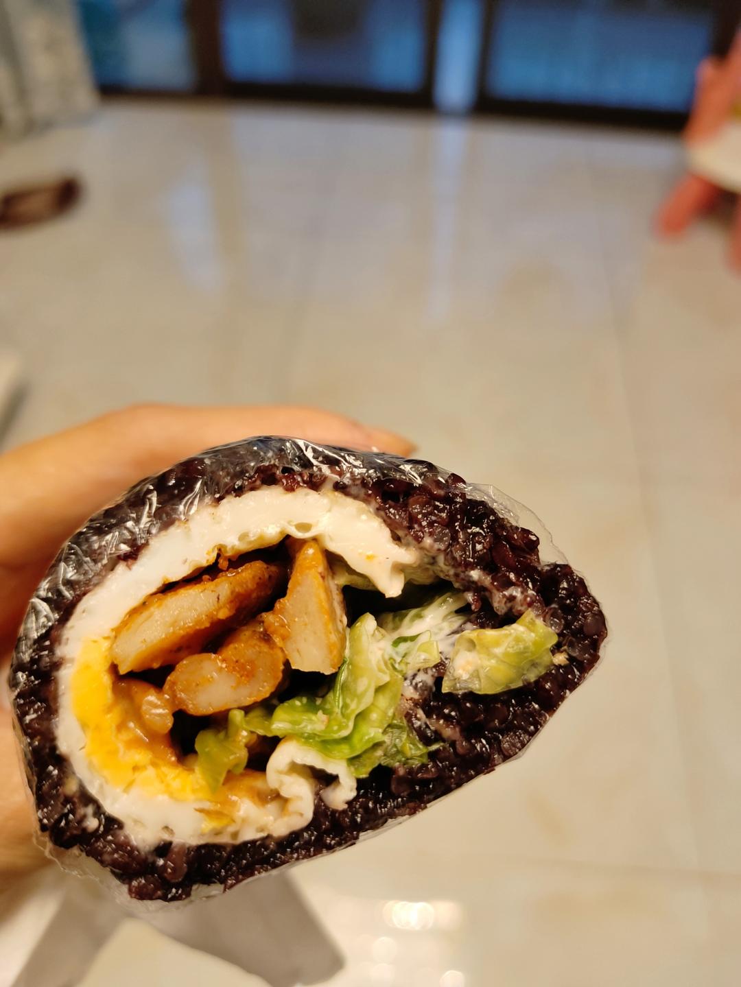 饭团🍙