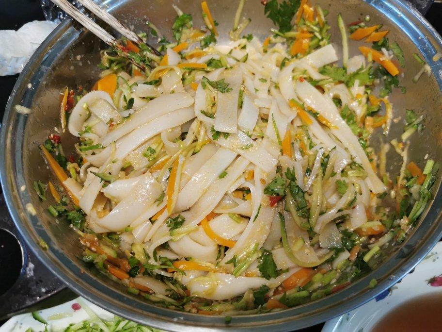 万能调料汁（可以凉拌菜，拌面，凉皮等）