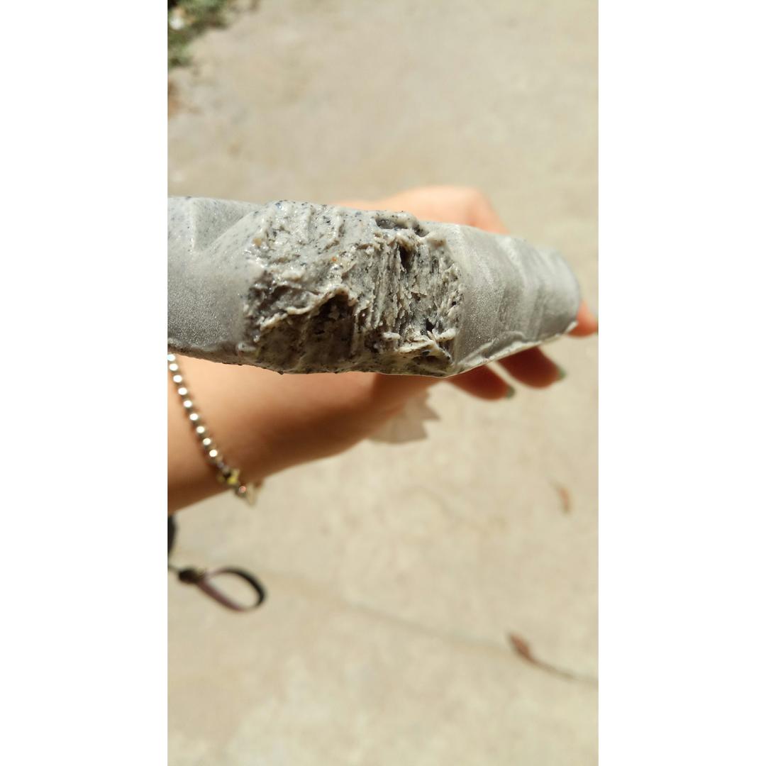 黑芝麻冰淇淋