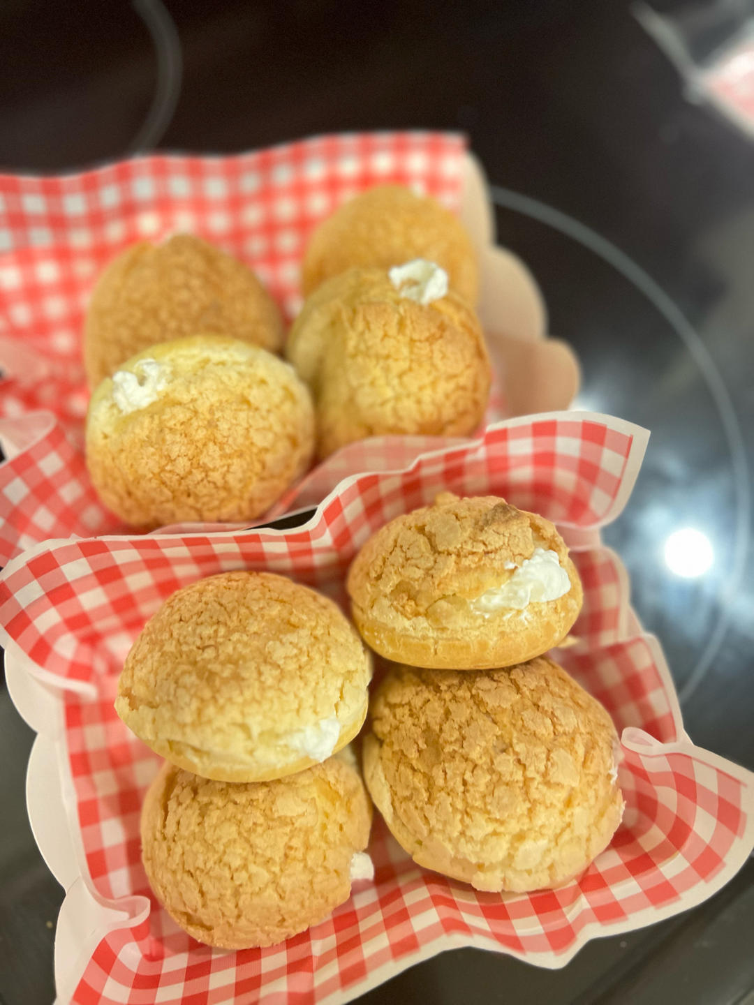 一口就爆浆的卡士达酥皮泡芙