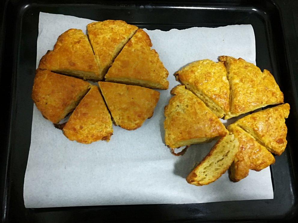快手健康又美味！全麦肉松奶酪司康