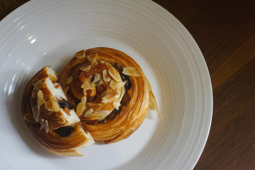 丹麦杏仁提子肉桂卷