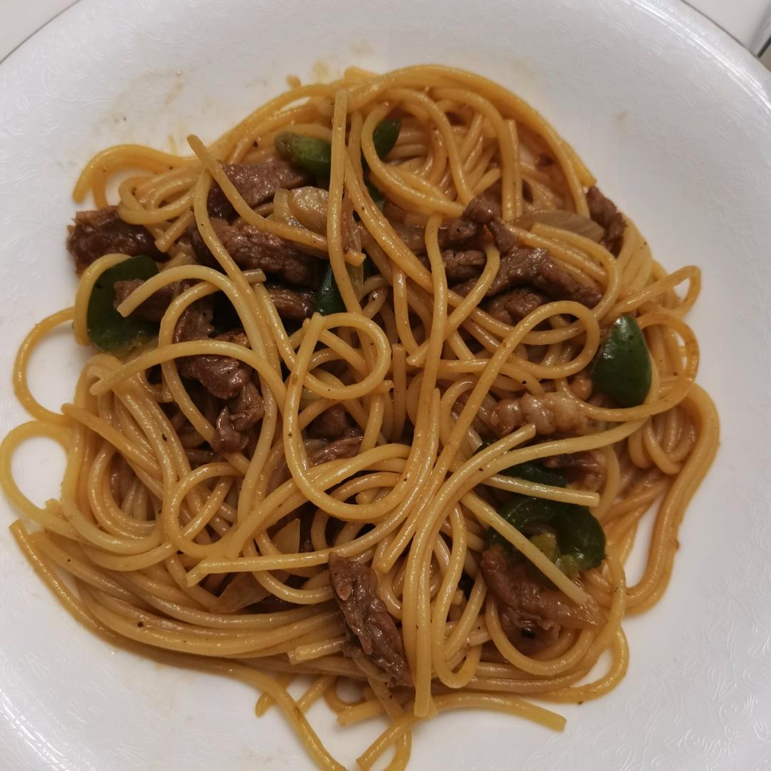 味道不输西餐厅的黑椒牛柳意面