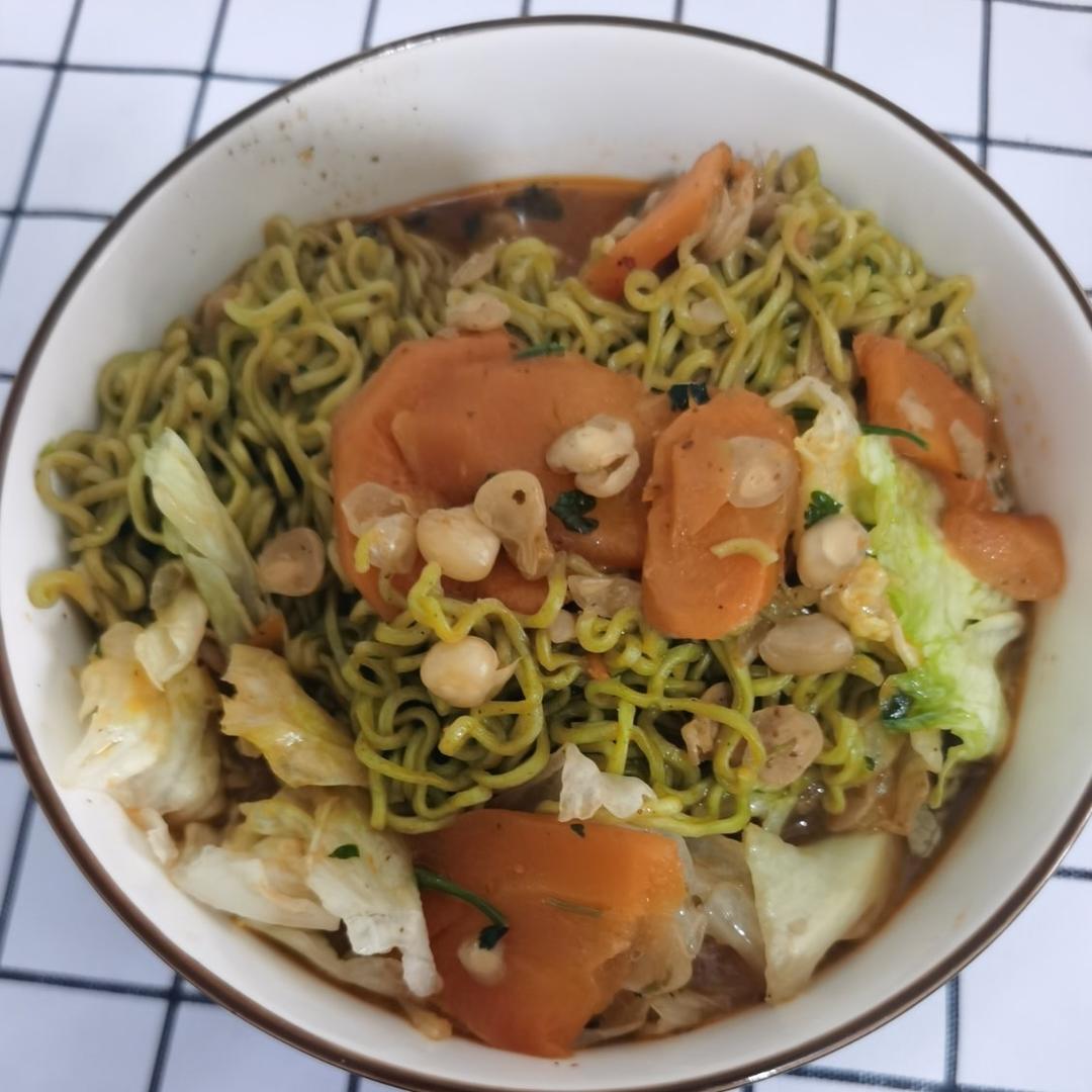 超级简单又美味的香菜面