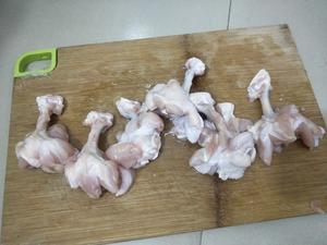 香辣脆皮炸鸡翅/炸鸡腿(家常食材，简单易做)的做法 步骤1