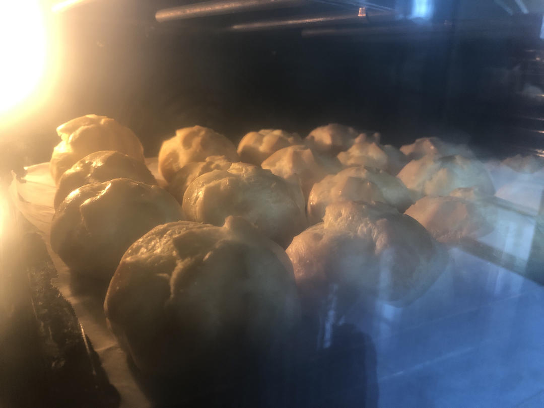 简单易成功的奶油小泡芙做法