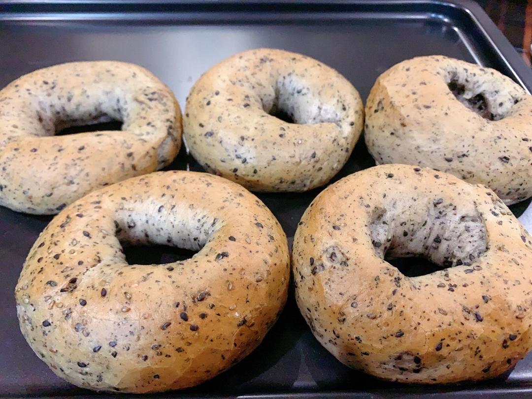 原味贝果🥯/黑芝麻贝果🥯