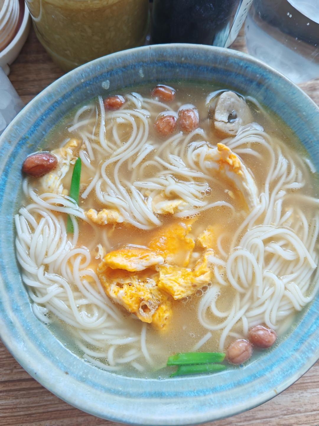 小朋友最爱的阳春面