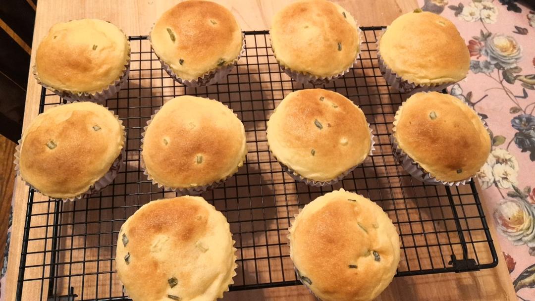 葱香肉松墨西哥面包（波兰种+烫种）