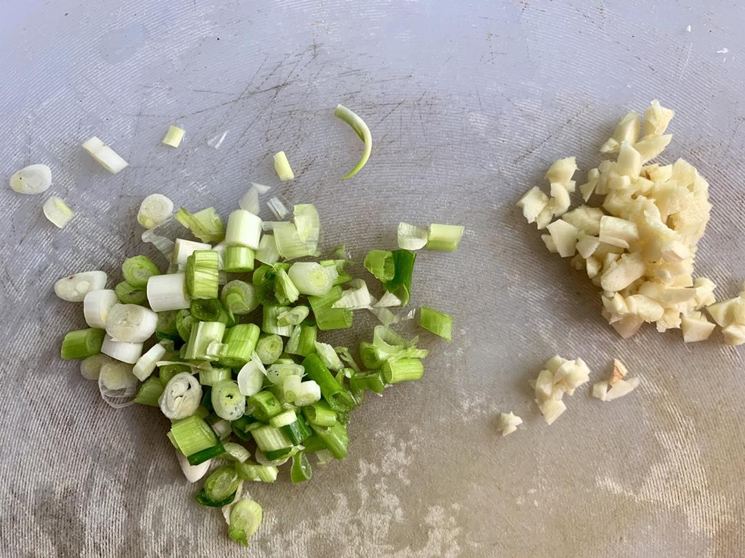 純奶手撕吐司的做法 步驟1