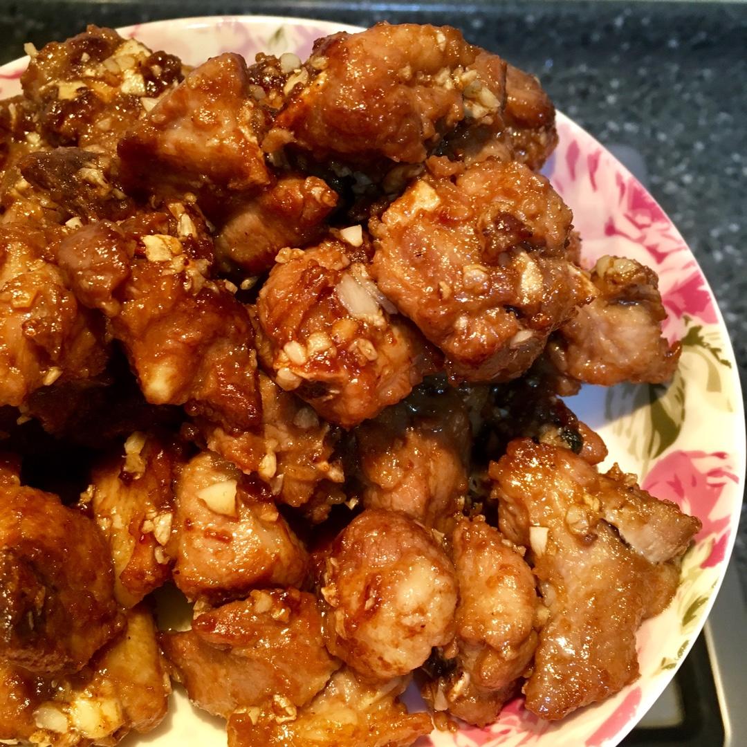 金牌蒜香排骨