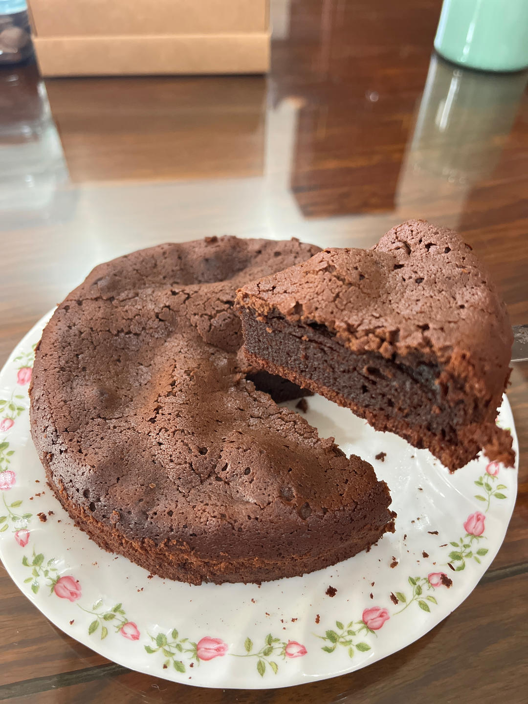 巧克力熔岩杯子蛋糕（不需打发）