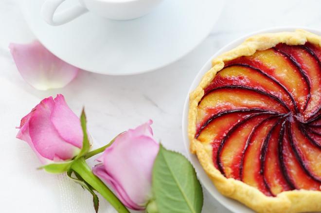 黑布林格雷派饼（Plum Galette）的做法