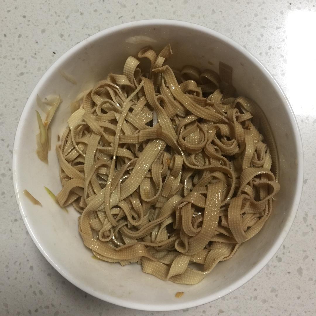 葱油豆腐皮