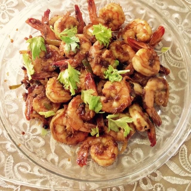 大蒜胡椒虾｜一条视频