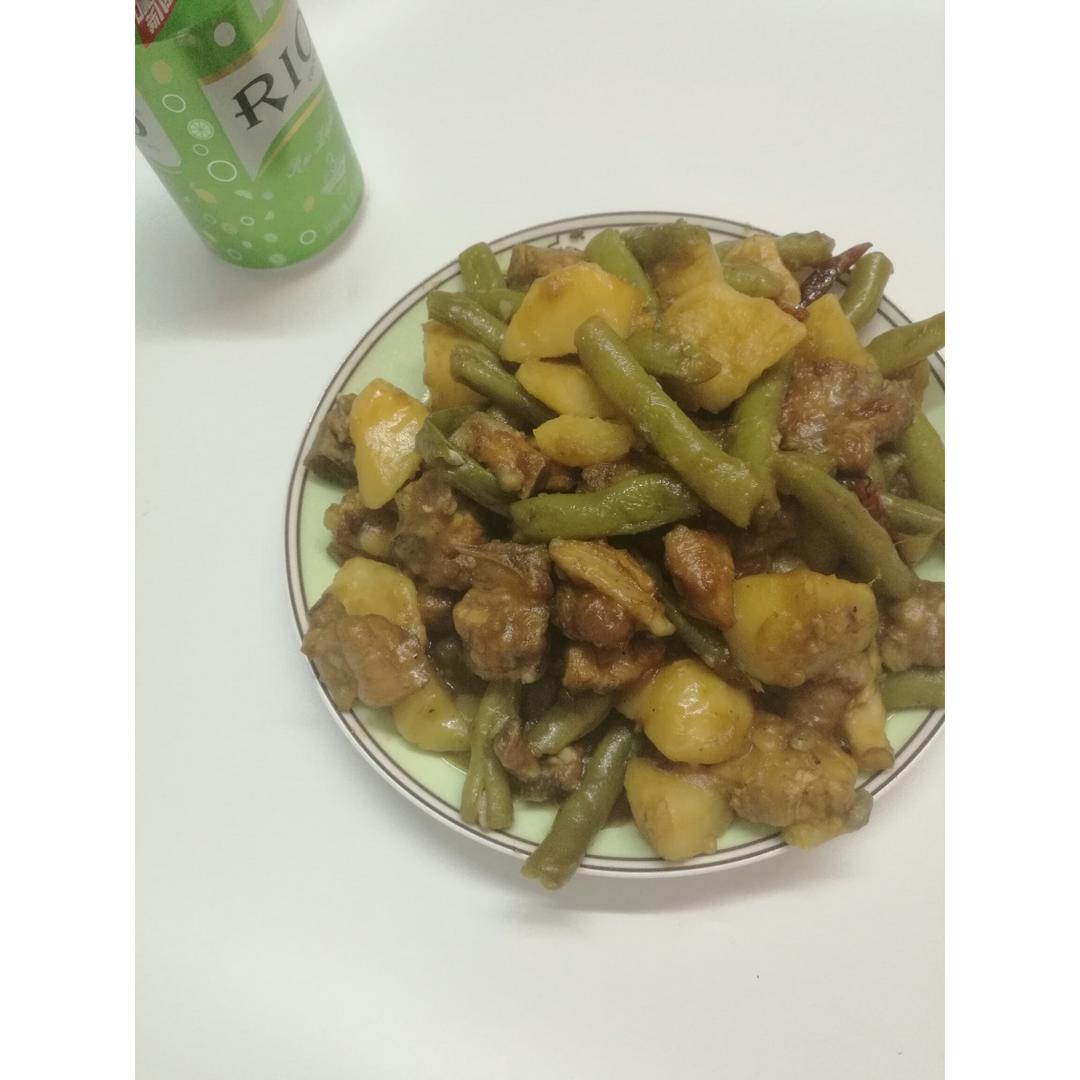 土豆炖豆角