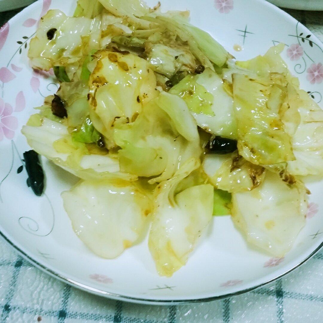 阿婆手撕包菜
