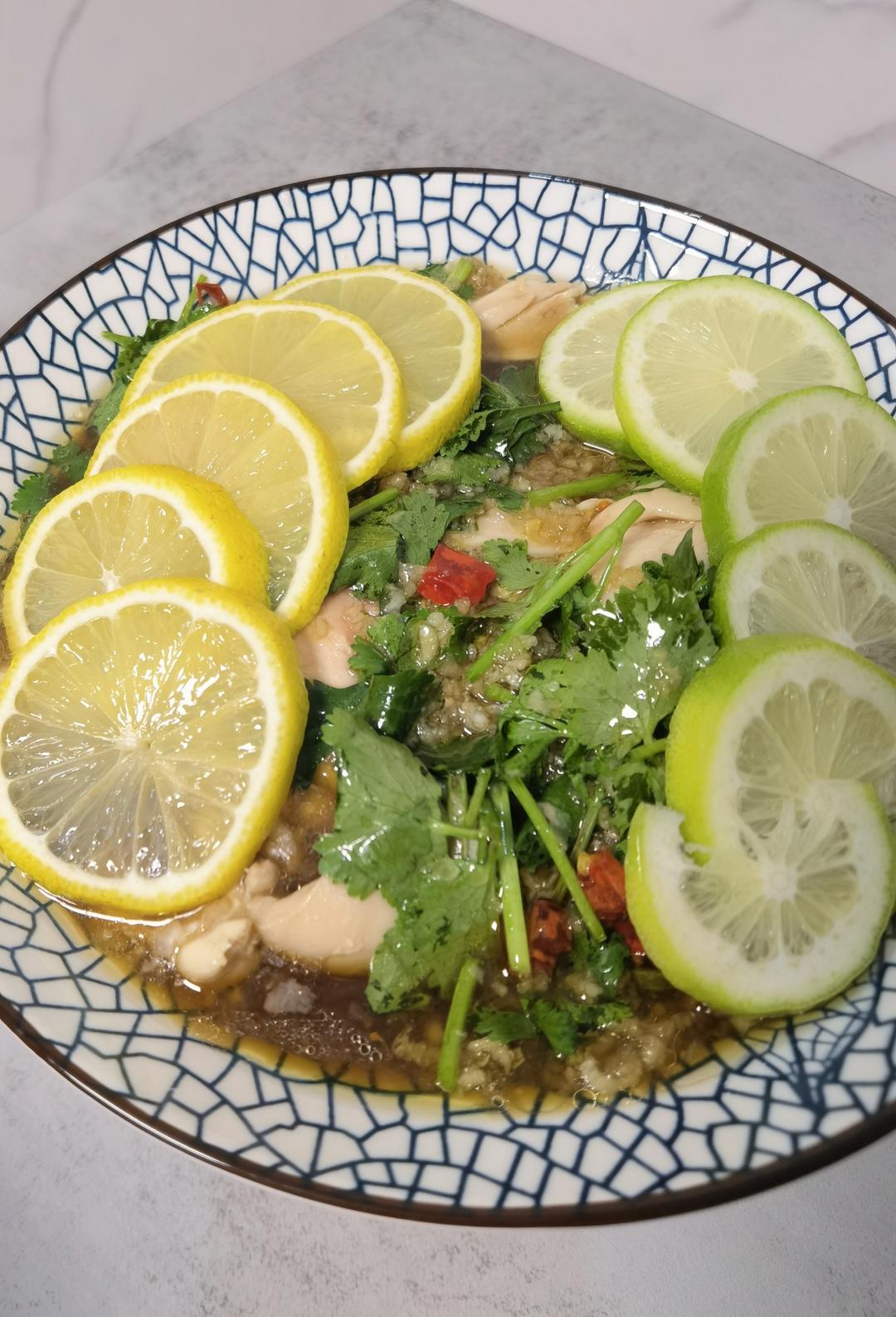 ㊙️酸辣开胃的柠檬手撕鸡腿肉！好吃不胖
