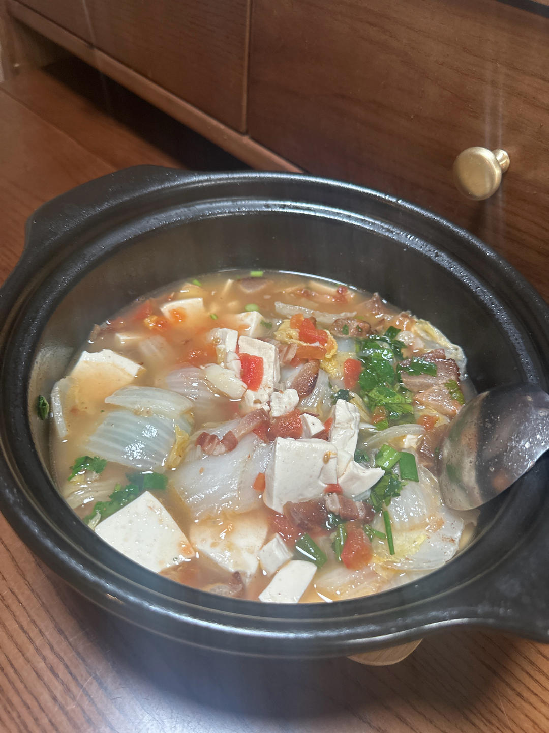 孩子点名要吃番茄豆腐，豆腐嫩滑，汤汁拌饭好好吃