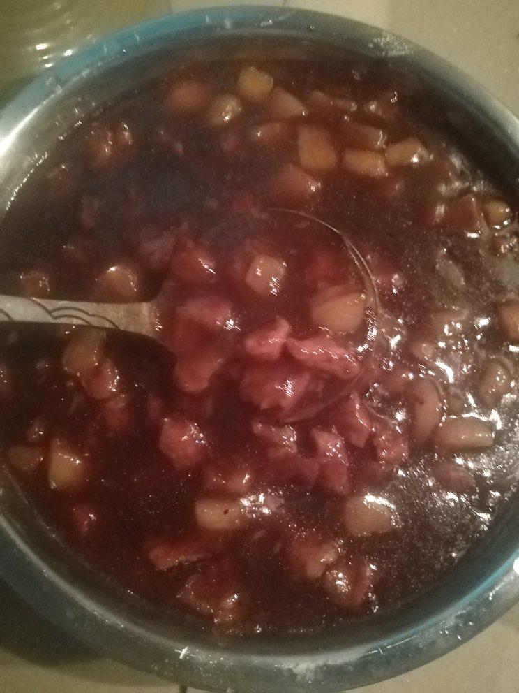 云朵般松软爆浆蜜汁叉烧包